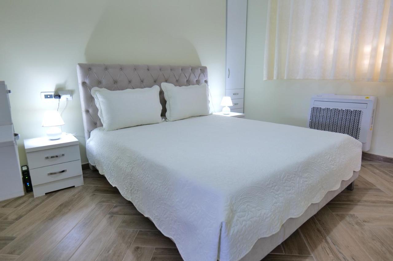 Kosta Apartments Sarandë Exterior foto