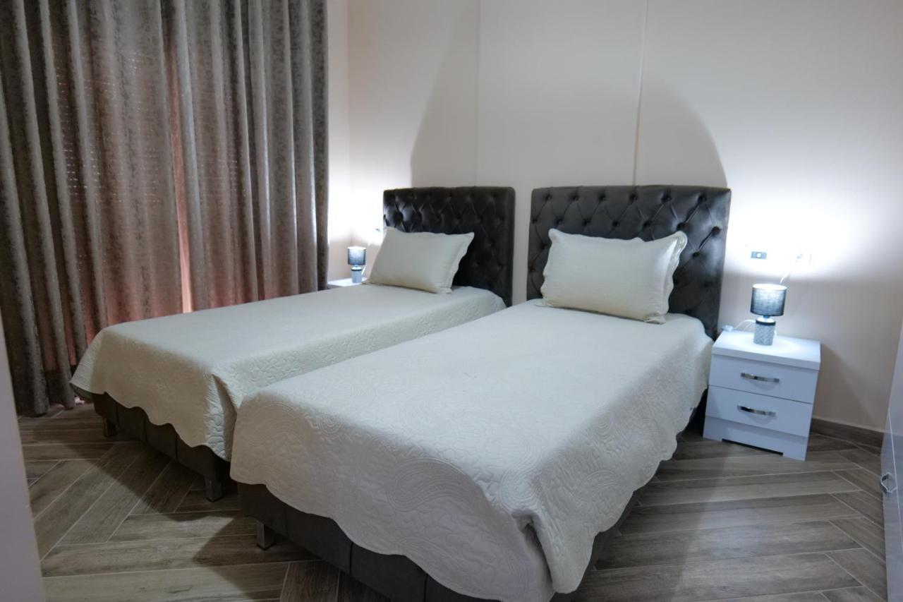 Kosta Apartments Sarandë Exterior foto